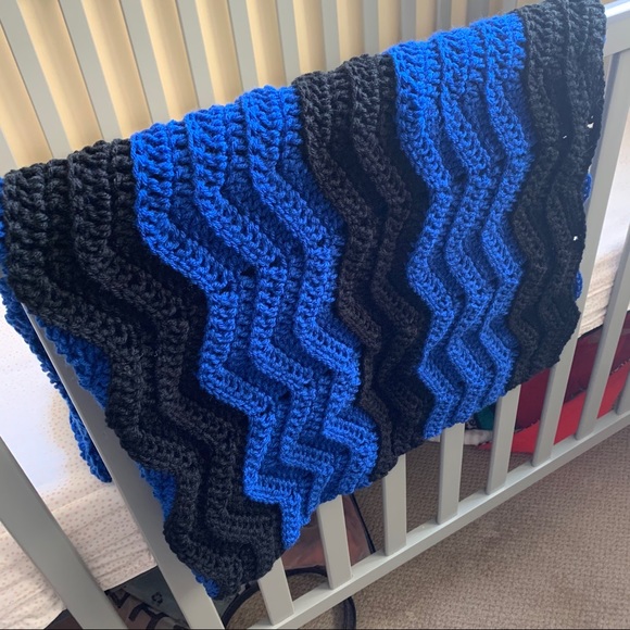 Made by Grandma - Hand Crocheted Baby Blanket - Picture 2 of 3